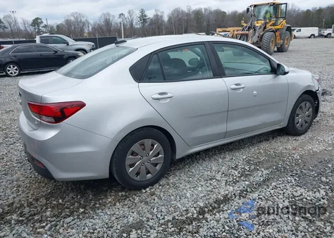 2019 Kia Rio S z USA, uszkodzony, nr VIN 3KPA24AB6KE161095